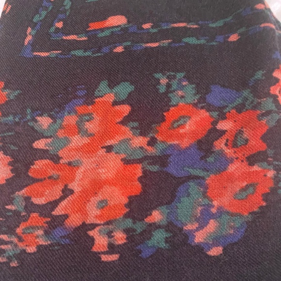 Sezane Pio 'Heline Print' Scarf NWT - Picture 2 of 8
